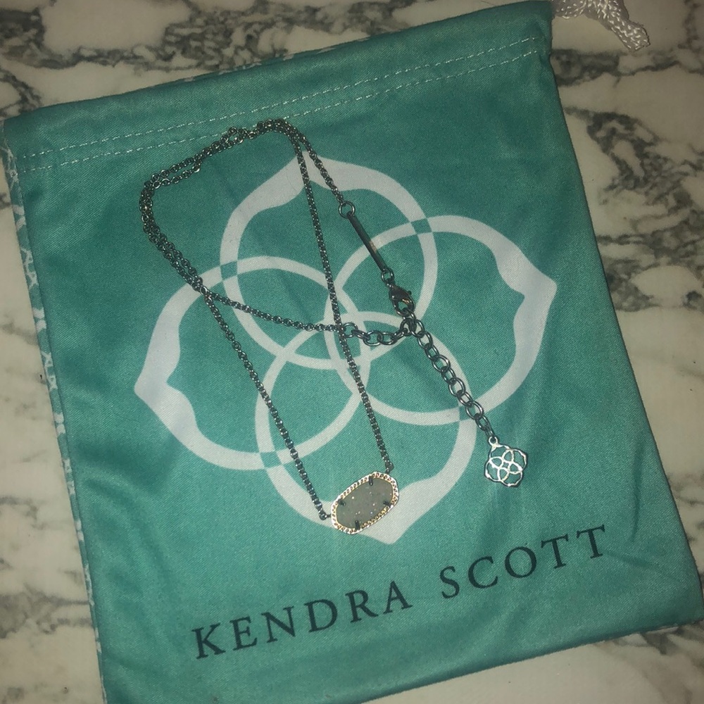 Kendra Scott Elisa Necklace